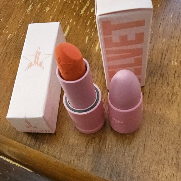 Jeffree Star Velvet Lipstick in Prick New in Box - Picture 4 of 5